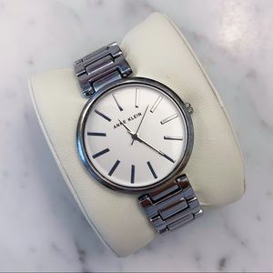 ✨HP!! Anne Klein Link Bracelet Watch W/ Clasp